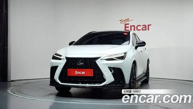 Lexus NX450h+, 2025