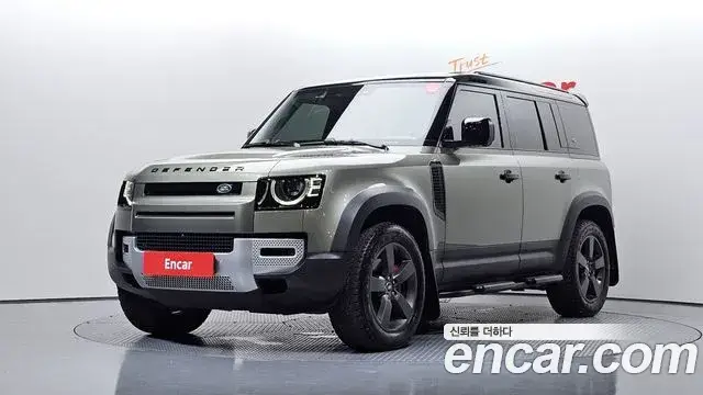 Land Rover Defender, 2022