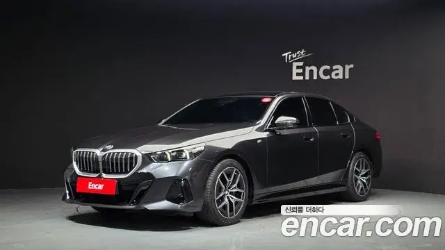 BMW 5 Series, 2025