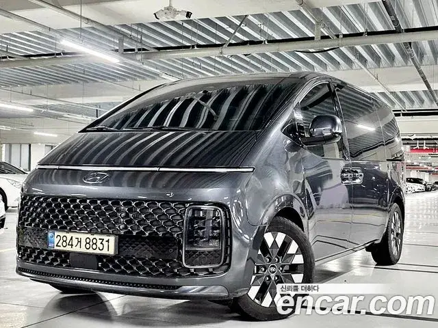 Hyundai Staria, 2021