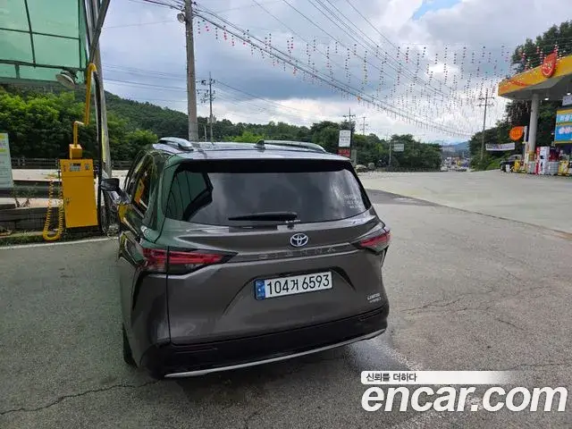 Toyota Sienna, 2024