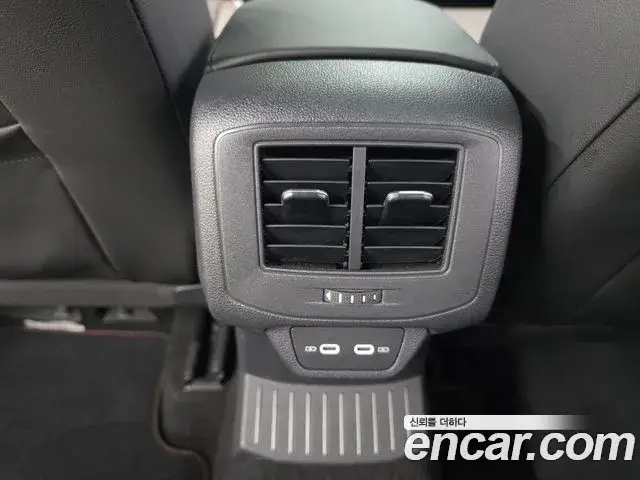 Volkswagen T-Roc, 2021