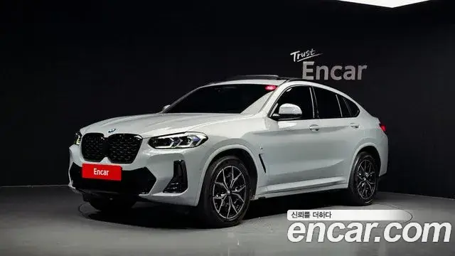 BMW X4, 2022