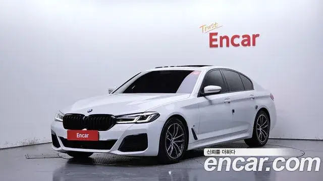 BMW 5 Series, 2022