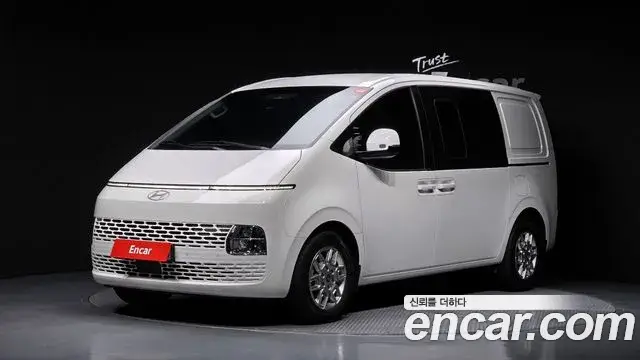 Hyundai Staria, 2024