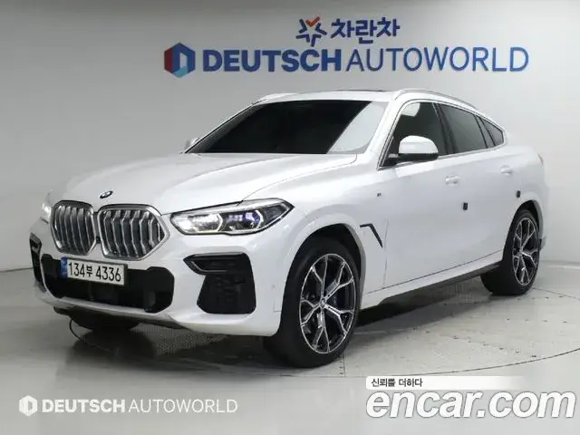 BMW X6, 2022