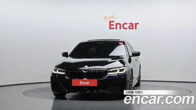 BMW 5 Series, 2022