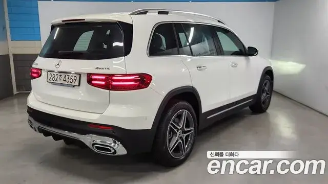 Mercedes-Benz GLB-Class, 2025