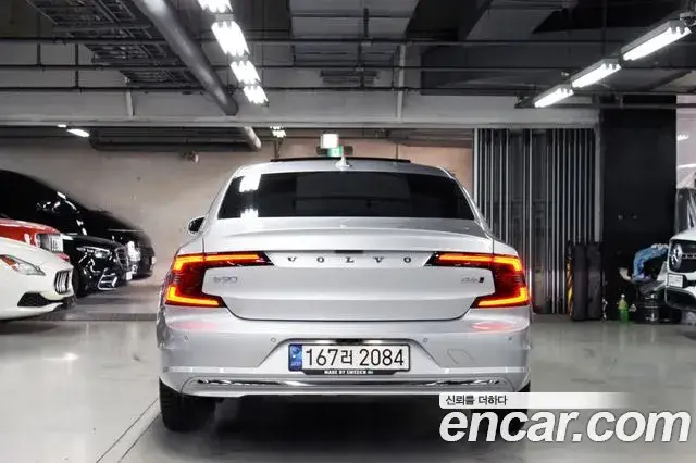 Volvo S90, 2021