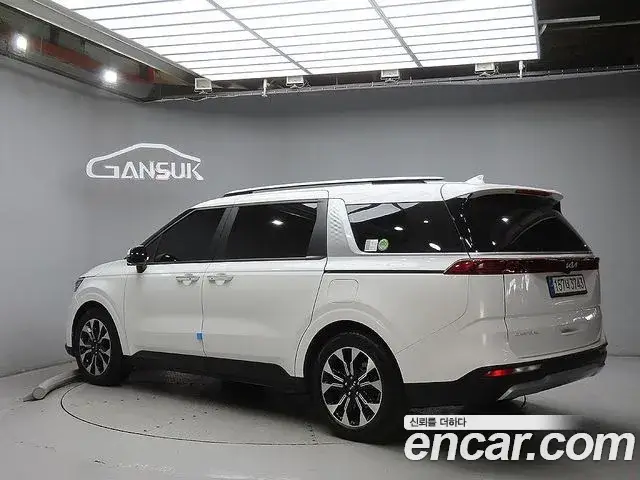 Kia Carnival, 2022