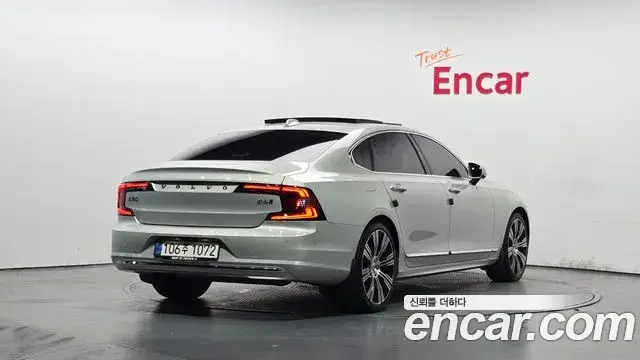 Volvo S90, 2021