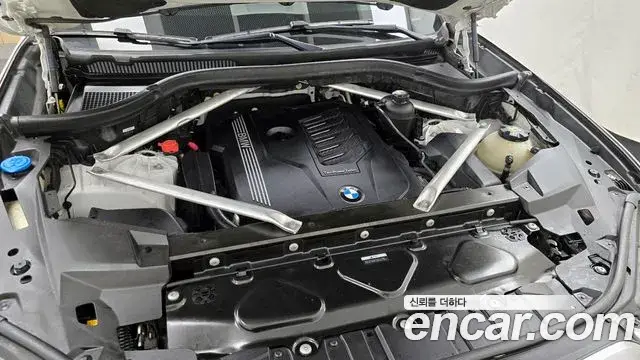 BMW X6, 2021