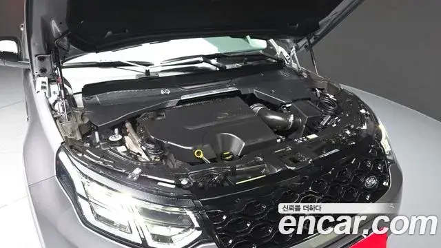 Land Rover Discovery Sport, 2025