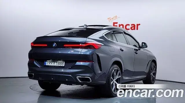 BMW X6, 2022