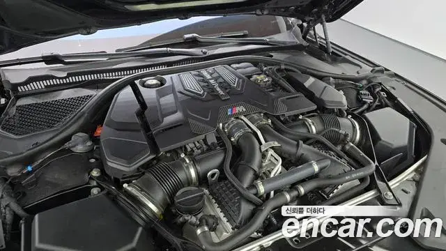 BMW M8, 2020