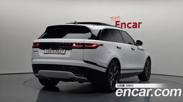 Land Rover Range Rover Velar, 2025