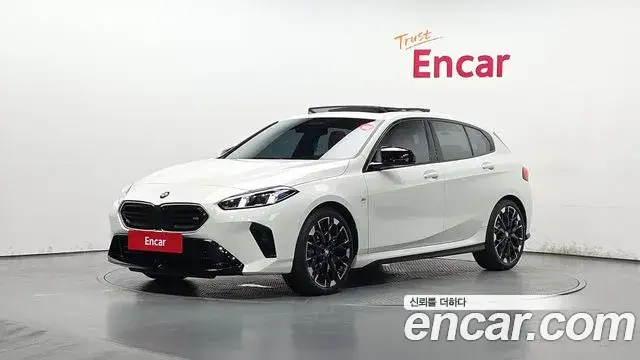 BMW 1 Series, 2025