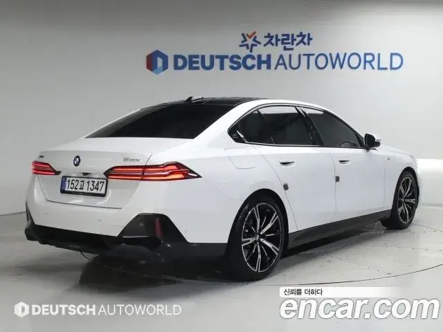 BMW 5 Series, 2025