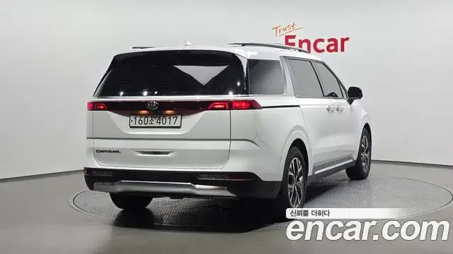 Kia Carnival, 2021