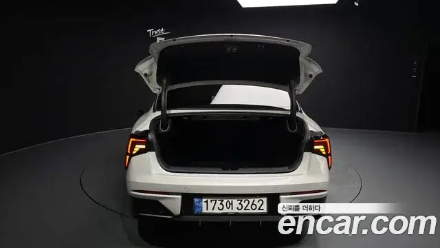 Kia K5, 2024