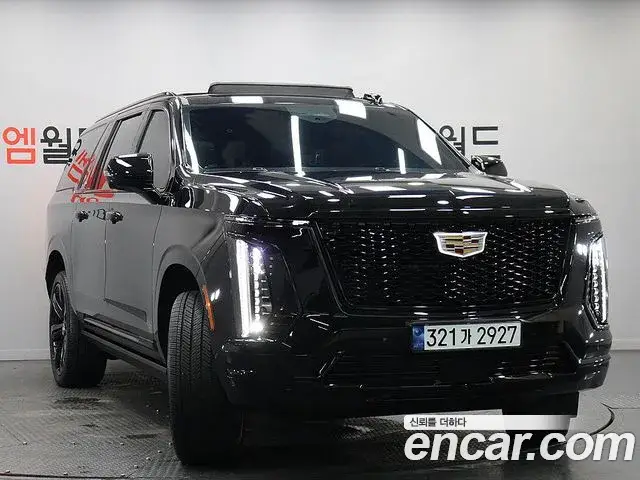 Cadillac Escalade, 2025