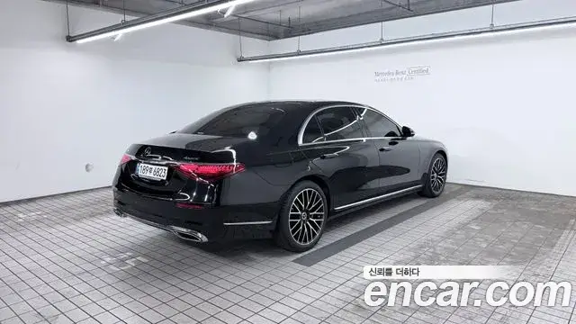 Mercedes-Benz S-Class, 2025