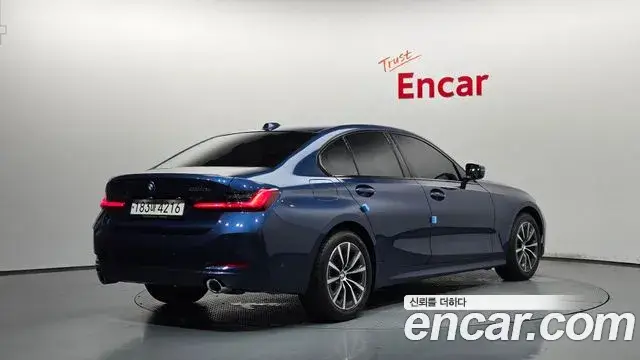 BMW 3 Series, 2023