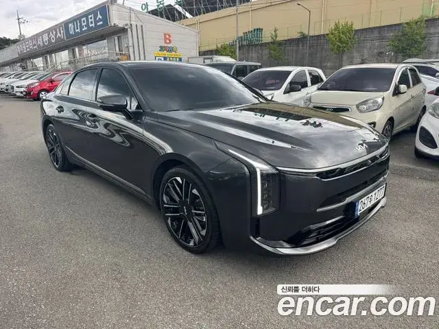 Kia K8, 2025