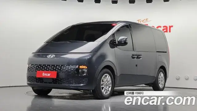 Hyundai Staria, 2024
