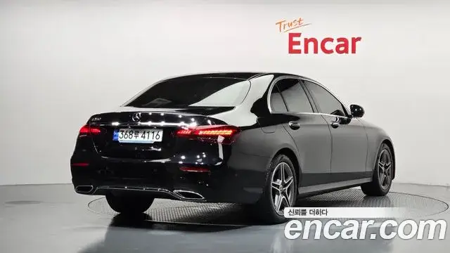 Mercedes-Benz E-Class, 2023