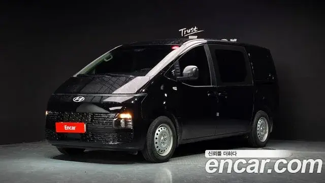 Hyundai Staria, 2024