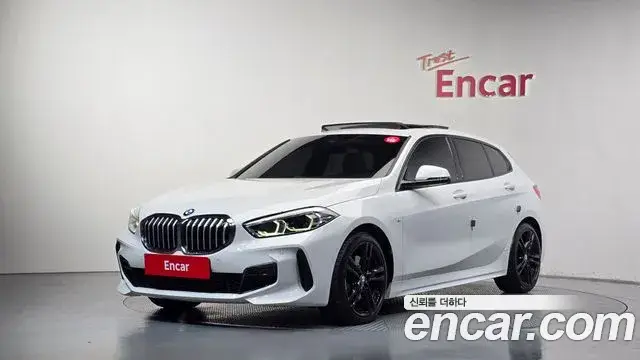 BMW 1 Series, 2021