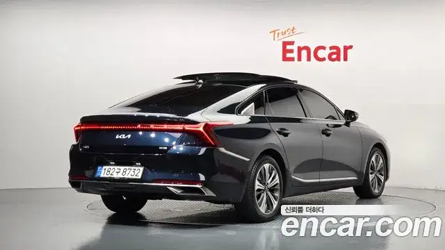 Kia K8, 2022