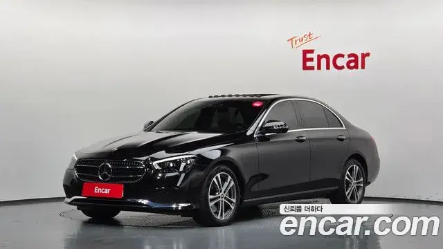 Mercedes-Benz E-Class, 2022