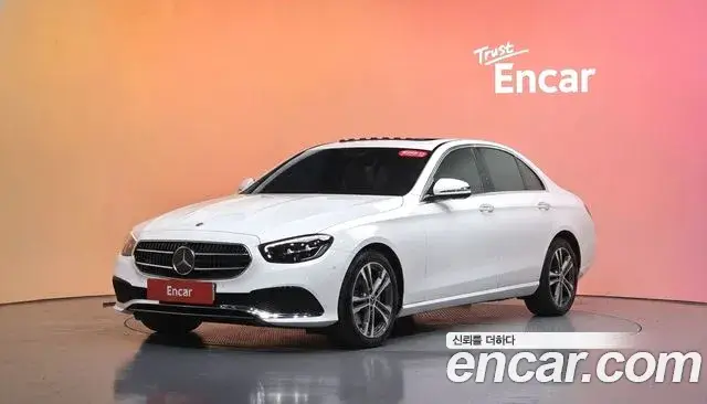 Mercedes-Benz E-Class, 2023