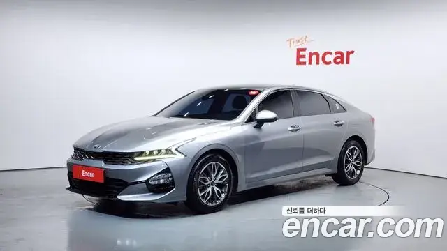 Kia K5, 2021
