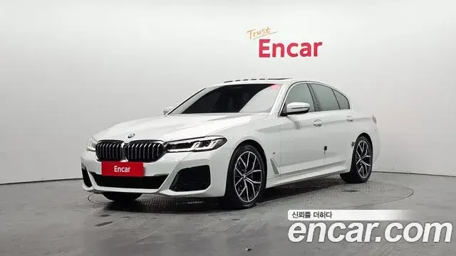 BMW 5 Series, 2022