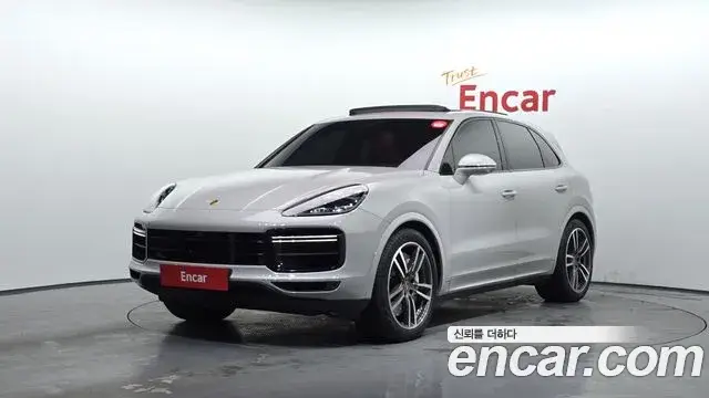 Porsche Cayenne, 2022