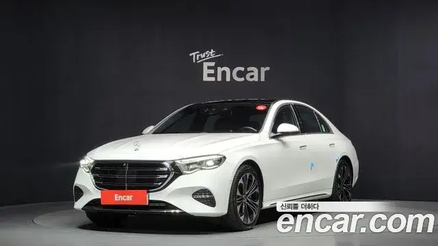 Mercedes-Benz E-Class, 2025