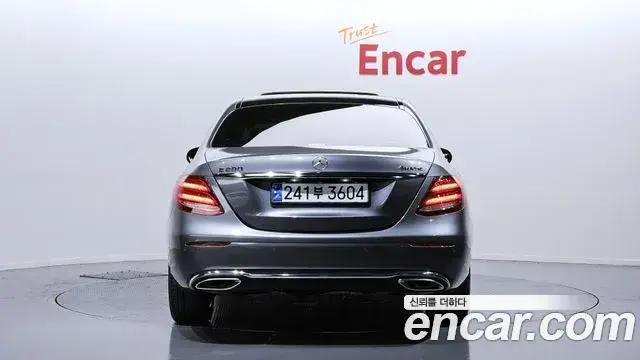 Mercedes-Benz E-Class, 2018