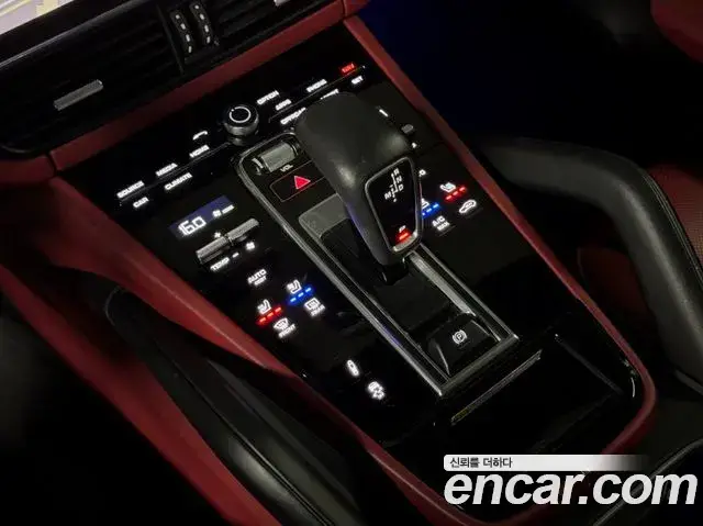 Porsche Cayenne, 2021