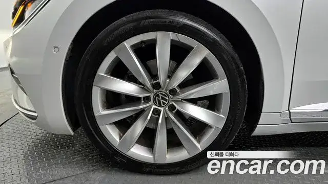 Volkswagen Arteon, 2022