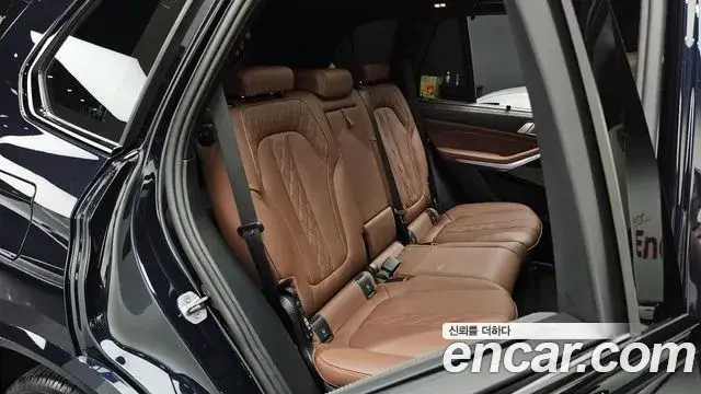BMW X5, 2025