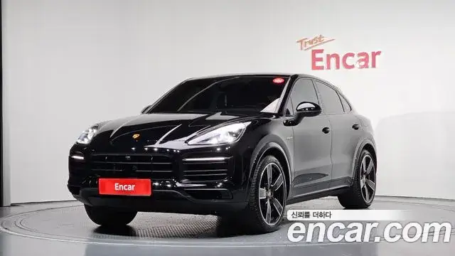 Porsche Cayenne, 2023