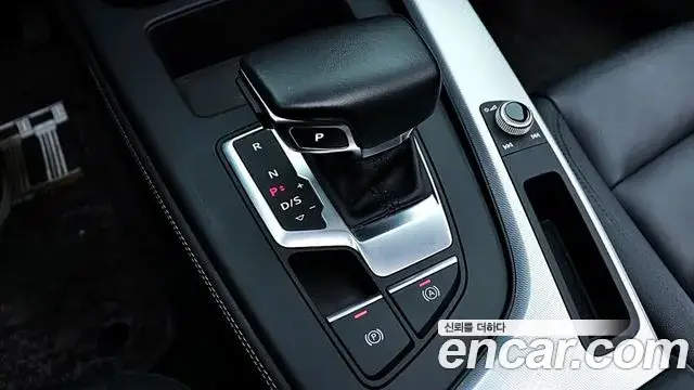 Audi A4, 2022