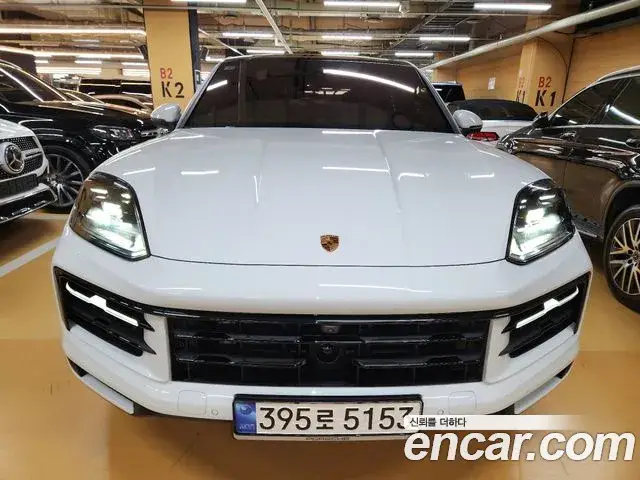 Porsche Cayenne, 2023