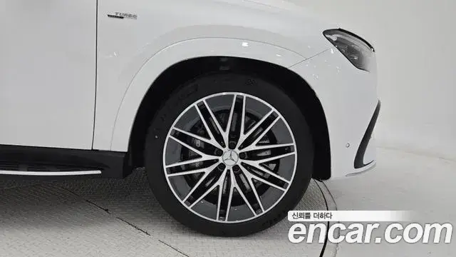 Mercedes-Benz GLE-Class, 2025