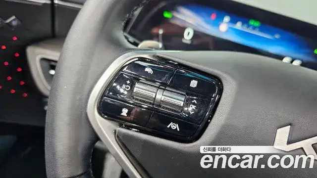 Kia K8, 2023