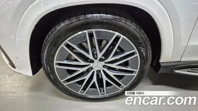 Mercedes-Benz GLE-Class, 2025