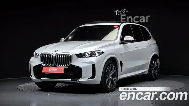 BMW X5, 2023